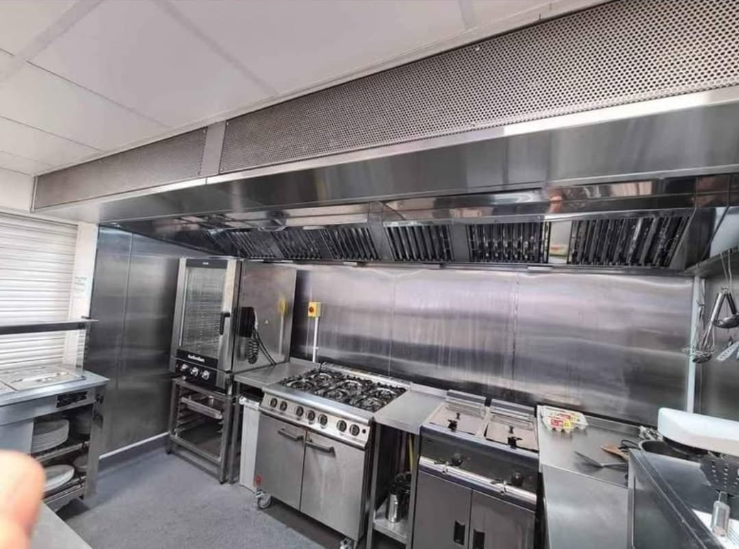 Kitchen Canopy Maintenance 5